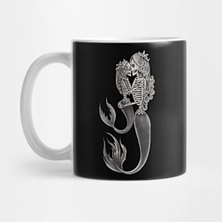 Couple love mother and daughter mermaid skull. Mug